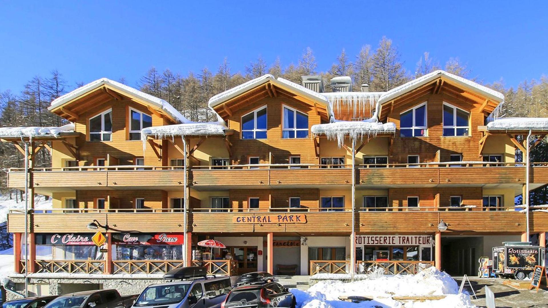 Vacanceole - Residence Central Park Allos Exterior photo